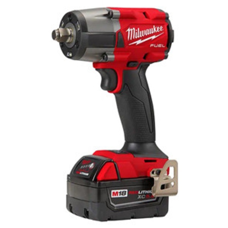 Milwaukee M18 FUEL 1/2 Mid-Torque Compact Impact Wrench Kit – MWK2962-22